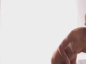 cam girl porn adelelove image #2033707