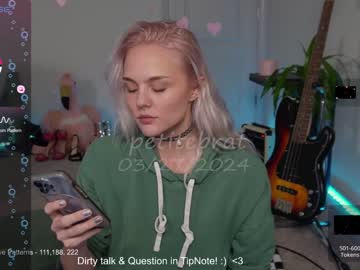 cam girl porn petitebrat image #6656442