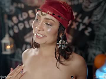 cam girl porn alejastorm image #5575665