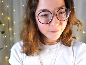 cam girl porn helenmoors image #5829358