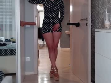cam girl porn carmela_fox image #2492962