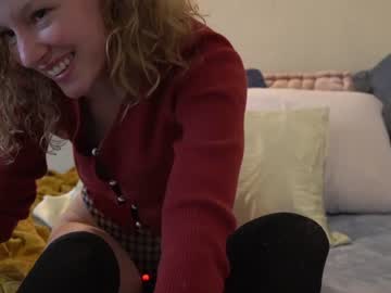 cam girl porn sistinehashands image #4289507