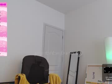 cam girl porn petitebrat image #4669274
