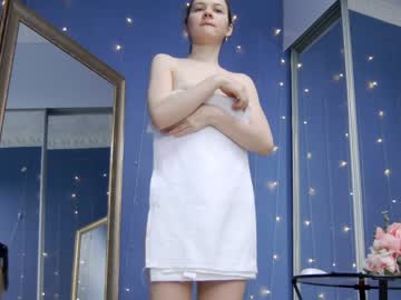 cam girl porn kriskras__ image #5814111