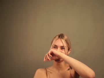cam girl porn cuteelsa_ image #4859197