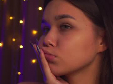 cam girl porn helenmoors image #4976733