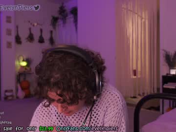 cam girl porn evelynpiers image #3078054