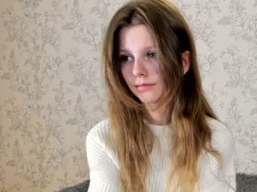 cam girl porn alainaestrada image #5505334
