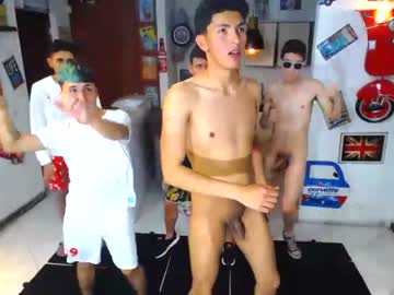 cam man porn sextwinksx image #4227567
