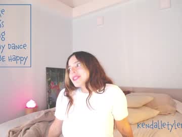 cam couple porn kendalltyler image #405020