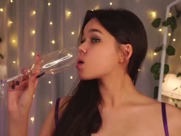 cam girl porn helenmoors image #5071458