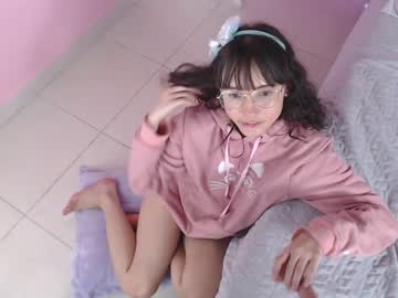 cam girl porn little_effy18 image #671040