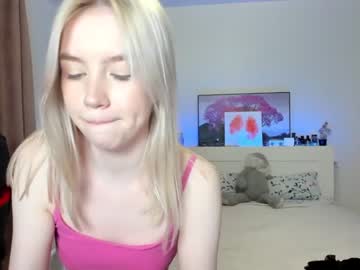 cam girl porn _emiliaaa image #4295992