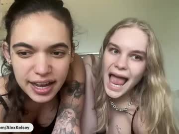 cam girl porn okbula image #7074553