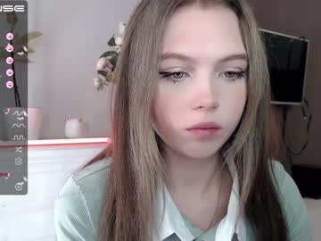 cam girl porn small_blondee image #2799689