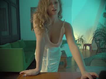 cam girl porn chillwithkira image #1094676