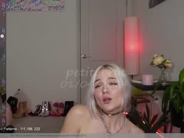 cam girl porn petitebrat image #6067947