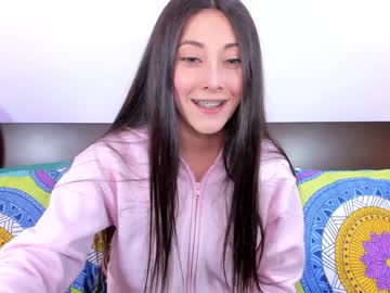cam girl porn kellytesh image #463521