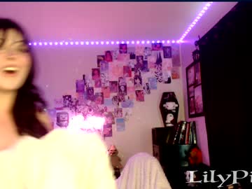 cam girl porn lilypixel image #5366024
