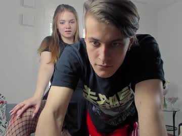 cam couple porn mia_elency image #1833232