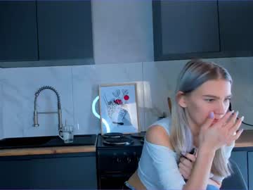 cam girl porn lilianheap image #6945462