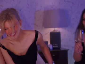 cam girl porn _2strangers image #1419006