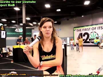 cam couple porn honeyand_thebear image #2702752