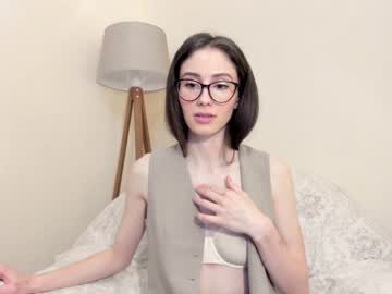 cam girl porn snowww_white image #5549179