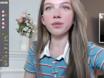 cam girl porn small_blondee image #2902243