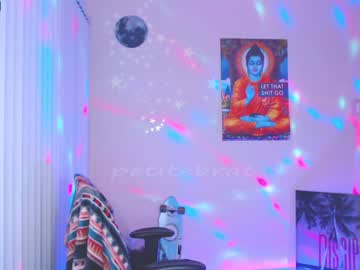 cam girl porn petitebrat image #937972