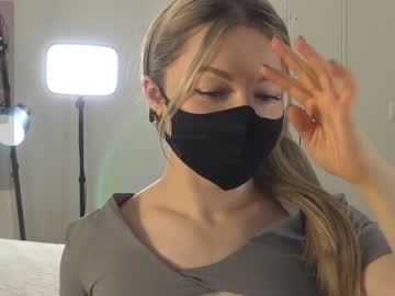 cam girl porn blondehottiek image #6125942