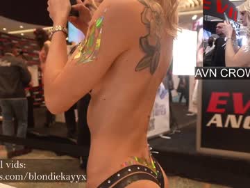 cam girl porn blondiekayy image #3469985