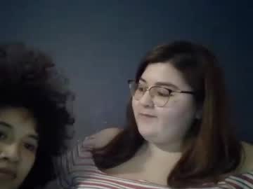 cam couple porn chunkiiluvrs image #3417468