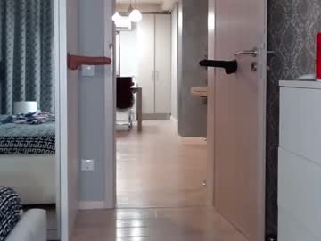cam girl porn carmela_fox image #2313025