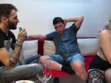 cam couple porn julyaandraul image #3592831