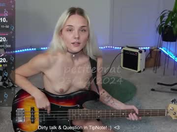 cam girl porn petitebrat image #6552200