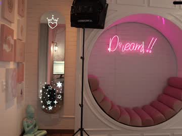 cam girl porn ashlyeroberts1 image #619555