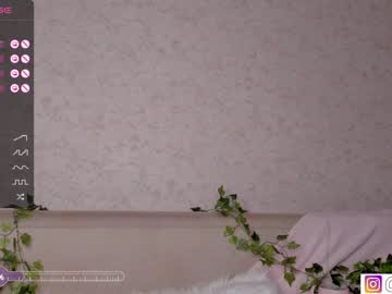 cam girl porn bzzzme image #5740153