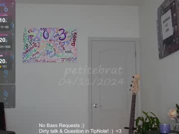 cam girl porn petitebrat image #6762996