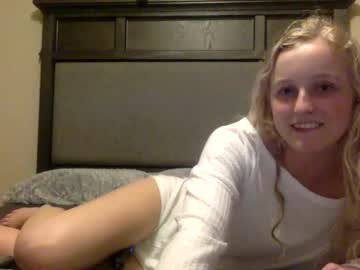 cam girl porn peachezzs image #450681