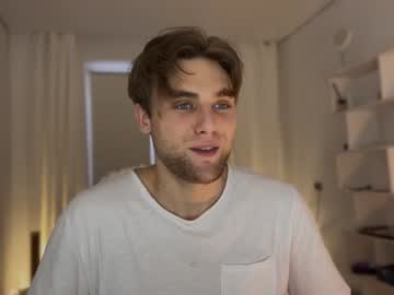 cam man porn devilnut1 image #3660041