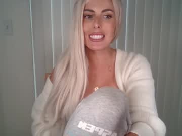 cam girl porn catberg image #1970330
