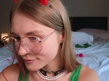 cam couple porn ellie_mcqueen image #6569492