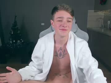 cam man porn manycummers image #812852