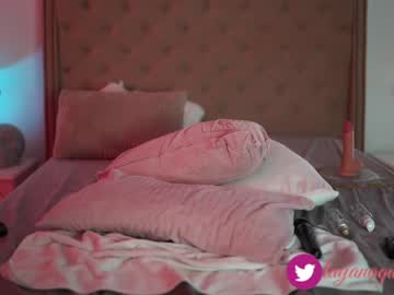 cam girl porn layanaqueen image #6203693