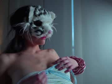 cam girl porn mystikei image #4674833