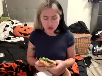 cam girl porn charlybarbie image #5905323