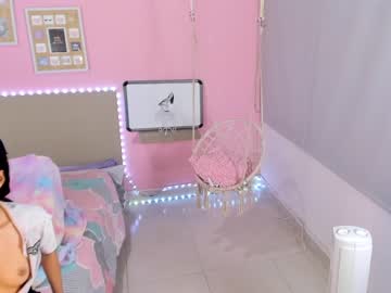 cam girl porn little_effy18 image #2861617