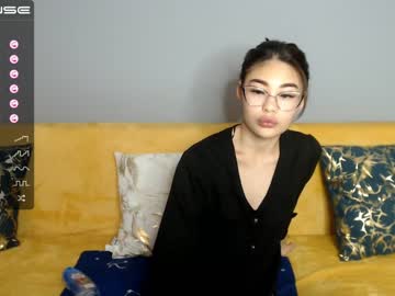 cam girl porn little_v1rgin_angel image #2152604