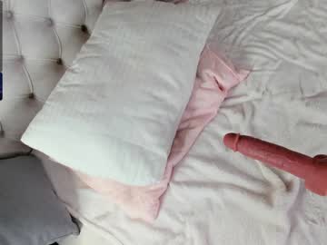 cam girl porn lil_angell_ image #2108532